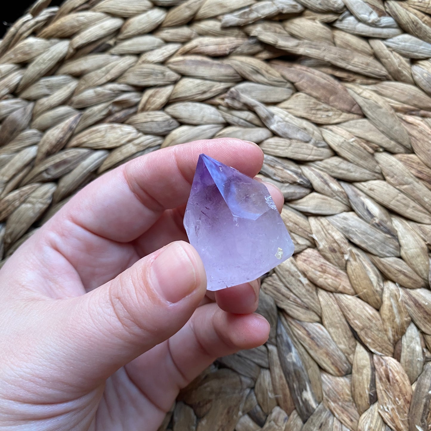 Short Amethyst Point