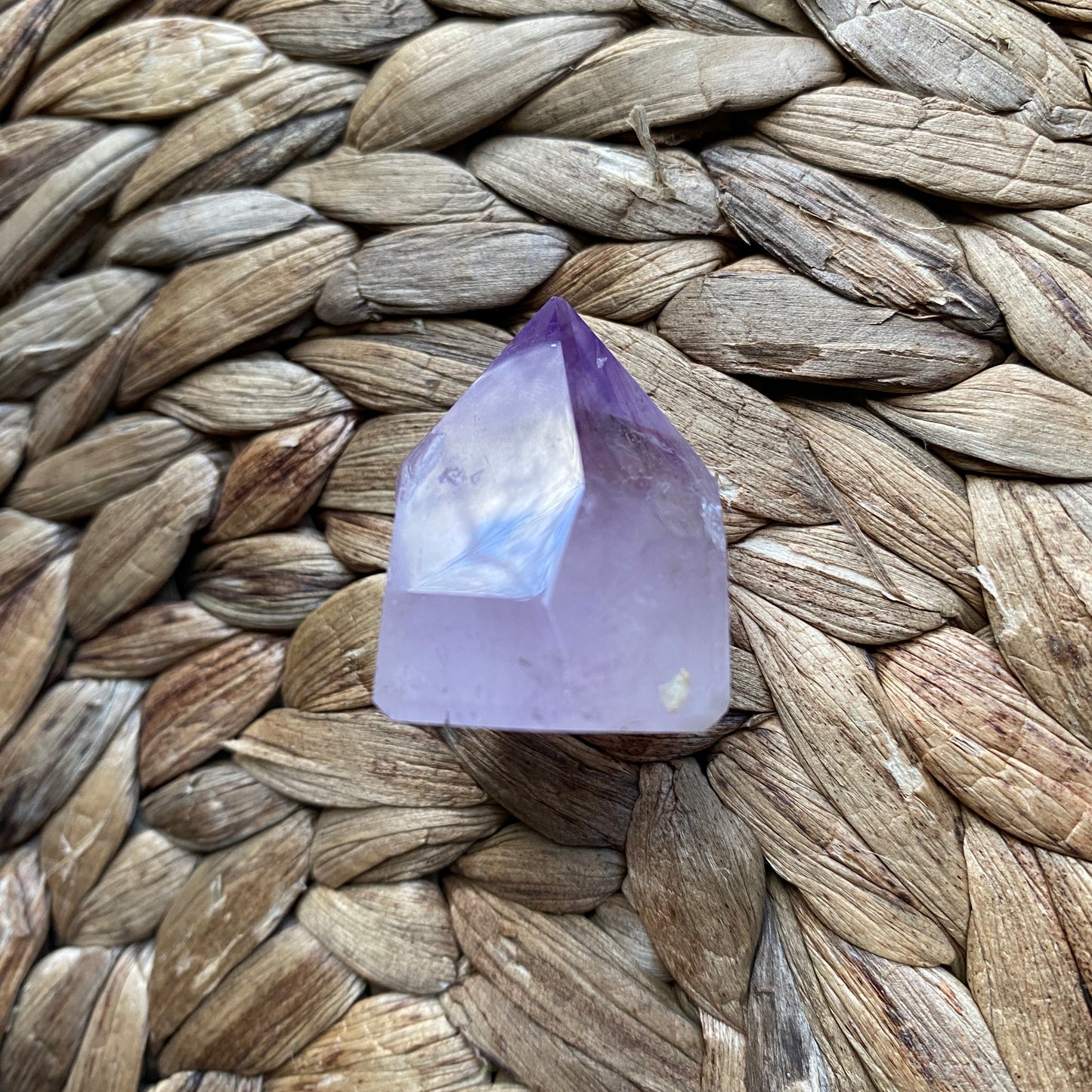 Short Amethyst Point