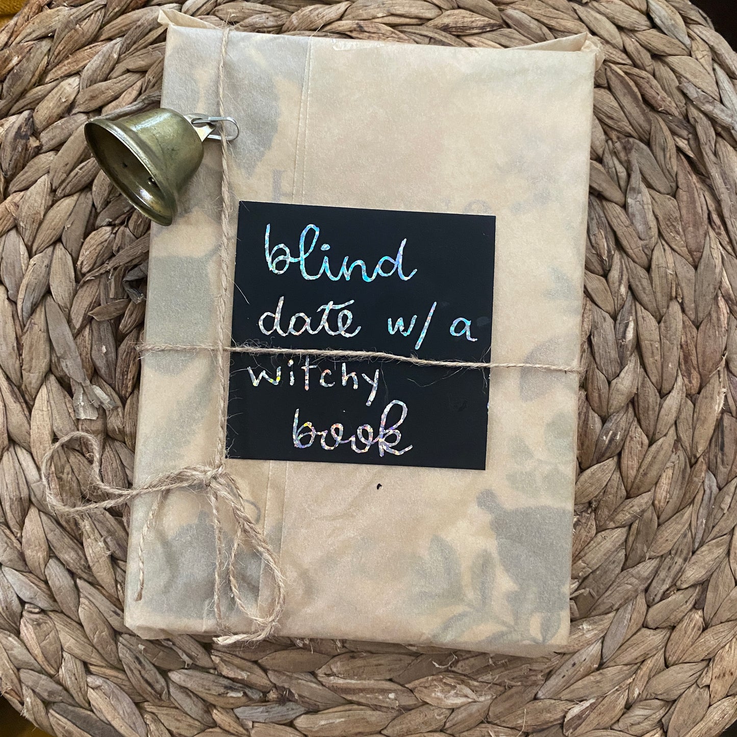 Blind Date with a Witchy Book